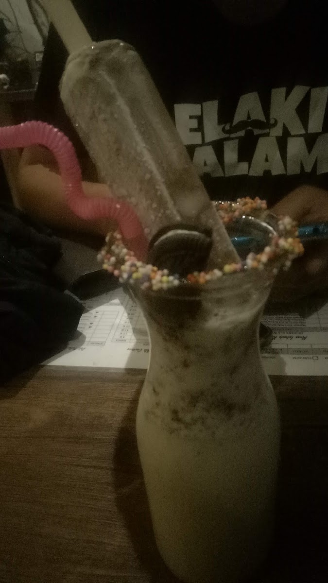 CANTEEN resto & cafe Photo 8