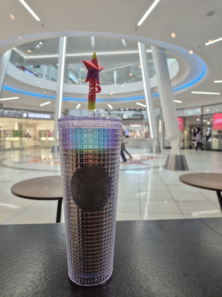 Starbucks Menlyn Park Photo 10