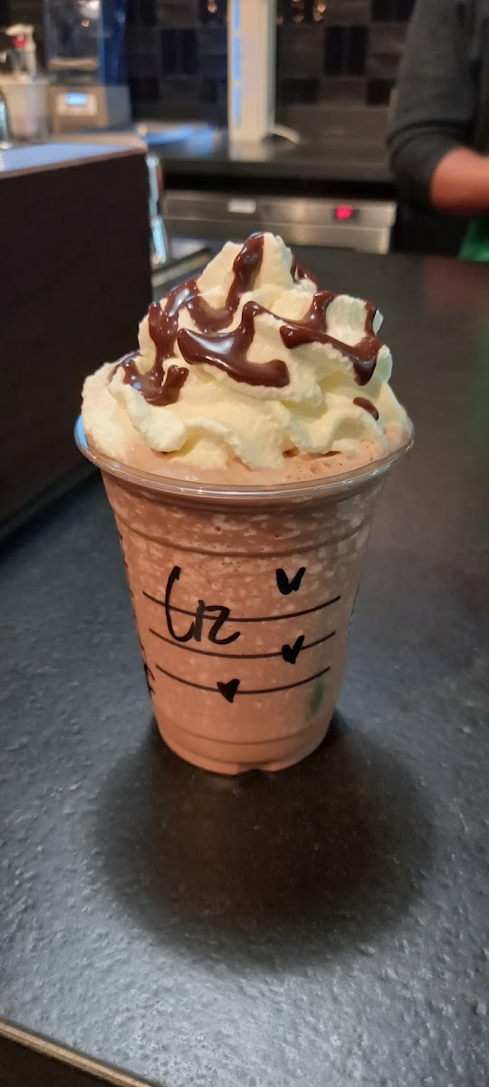 Starbucks Menlyn Park Photo 8