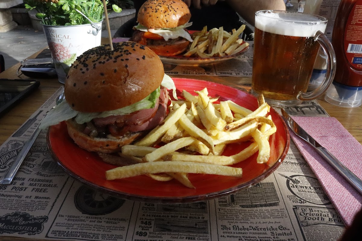 Burger Lab Photo 2