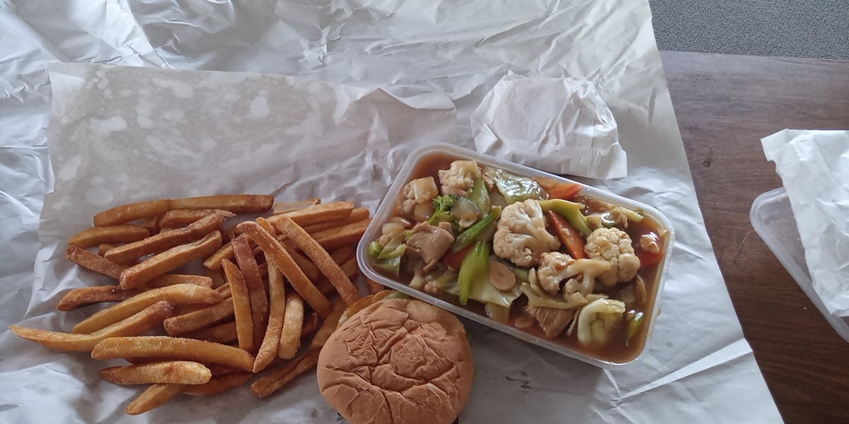 Carruth Road Fish & Takeaways Photo 5