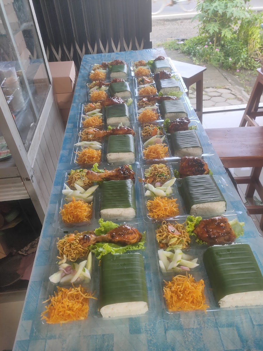 Nasi Kuning Mbak iin Photo 5