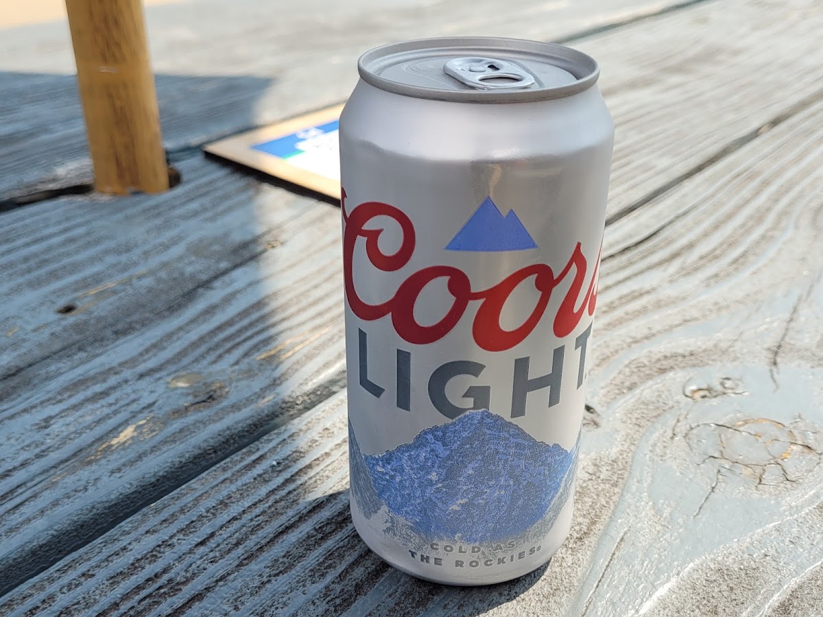 Pine Cove Lakefront Resort & Bar Photo 10