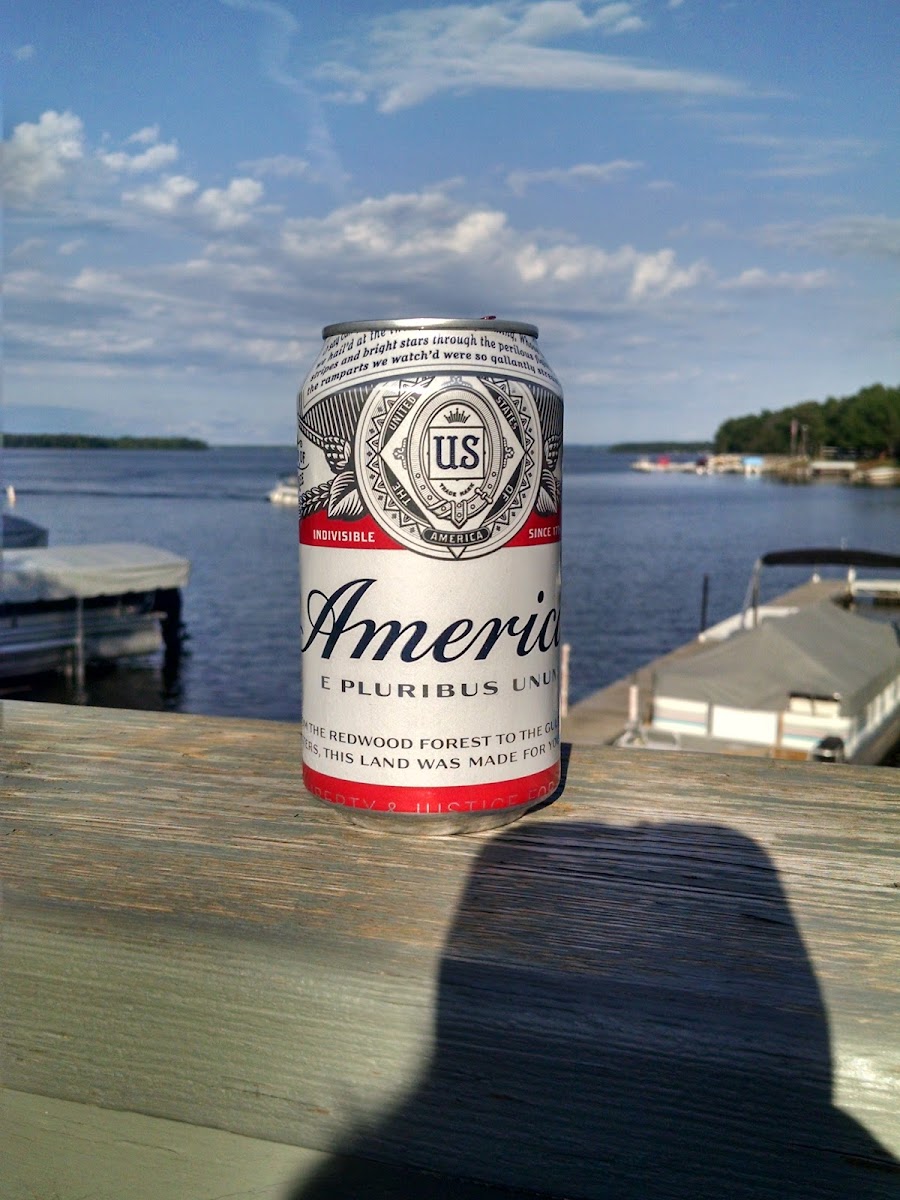 Pine Cove Lakefront Resort & Bar Photo 9