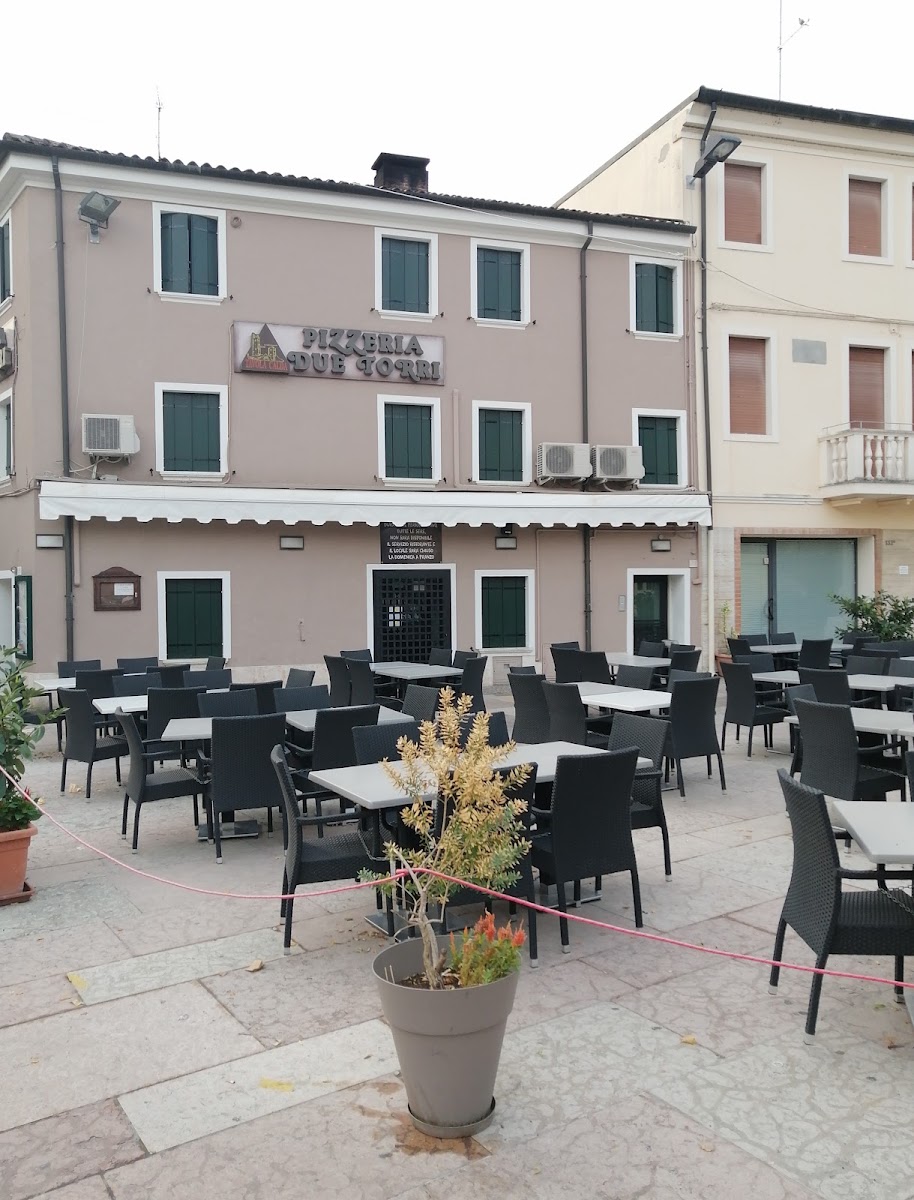 51B Due Torri. Pizzeria dal 1980