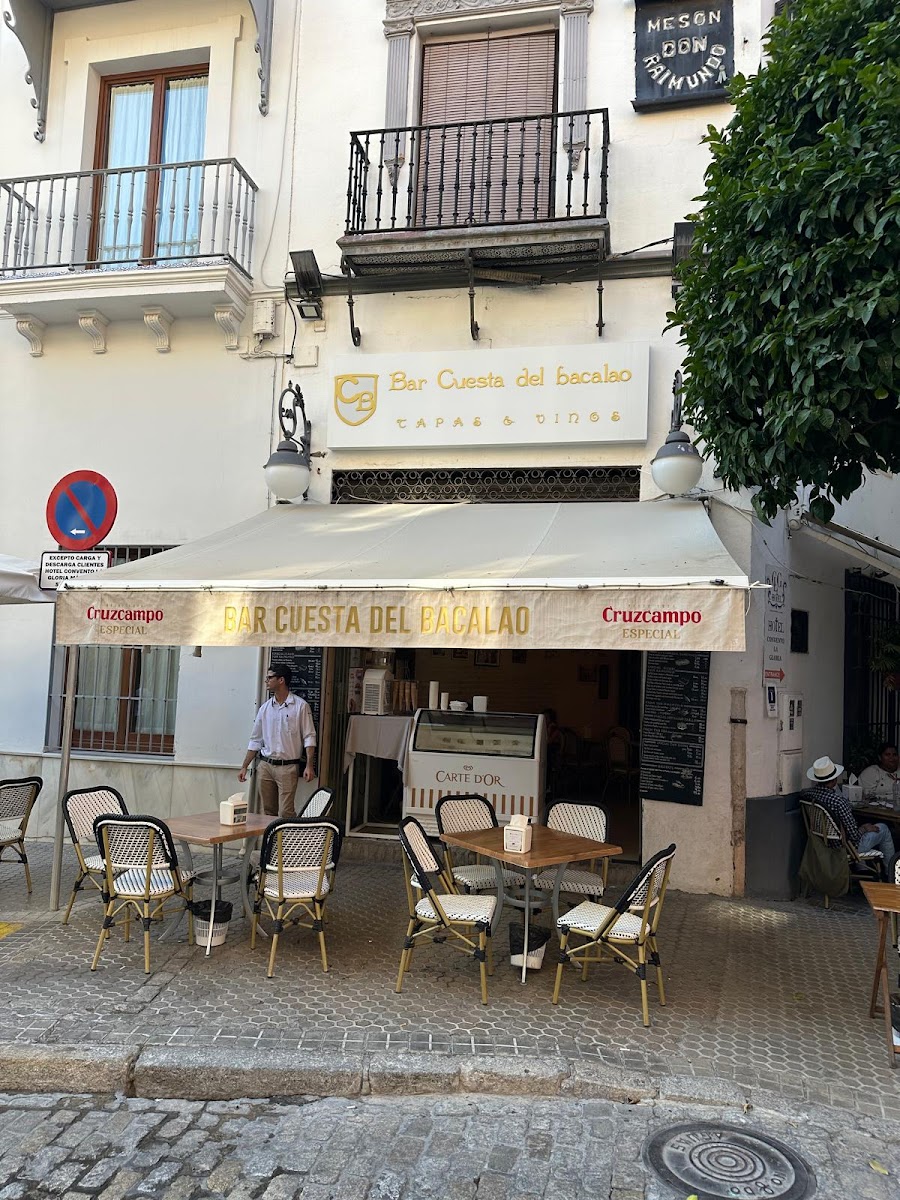 Bar Cuesta del Bacalao Photo 4