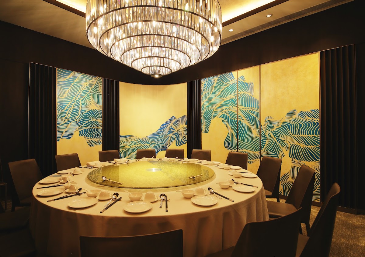 Imperial Treasure Fine Chinese Cuisine (Crowne Plaza)