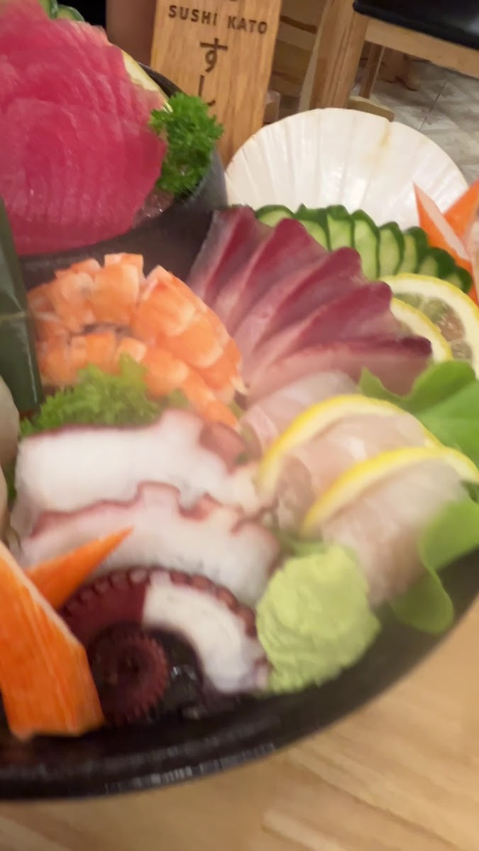 SUSHI KATO すしかと Photo 2