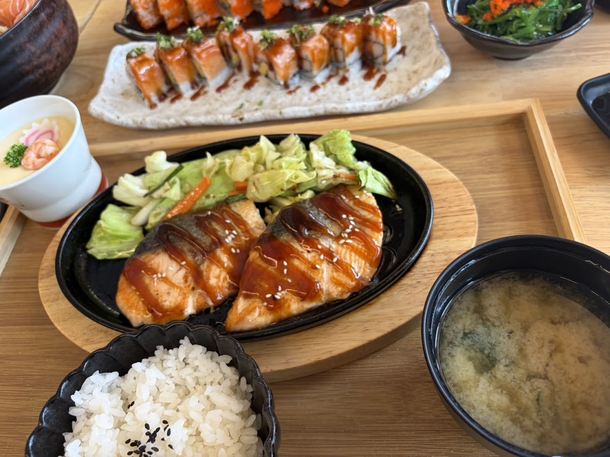 SUSHI KATO すしかと Photo 4