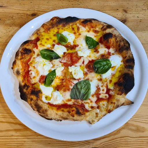 Pizza La Belle Vie Photo 6