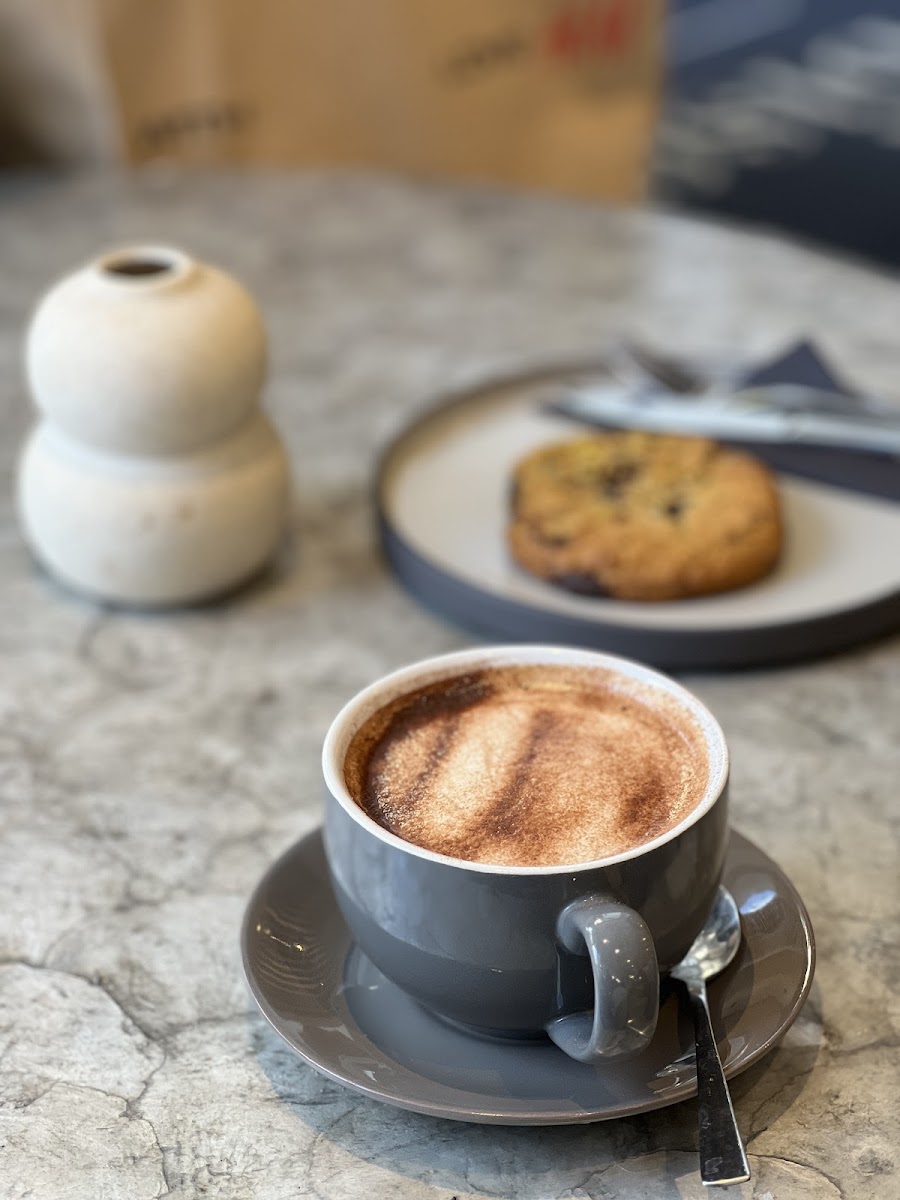 Bisque Coffee Photo 2