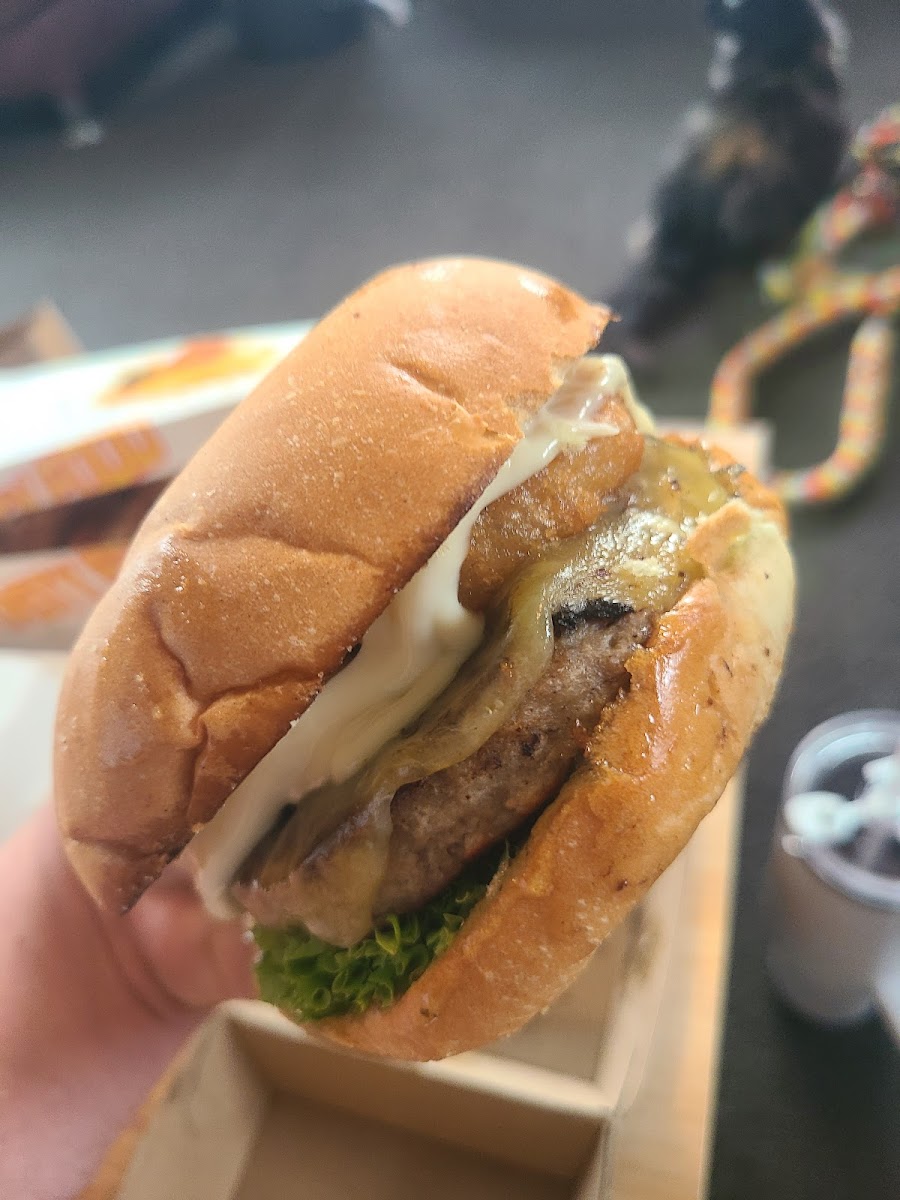 Burger Bonanza Photo 6