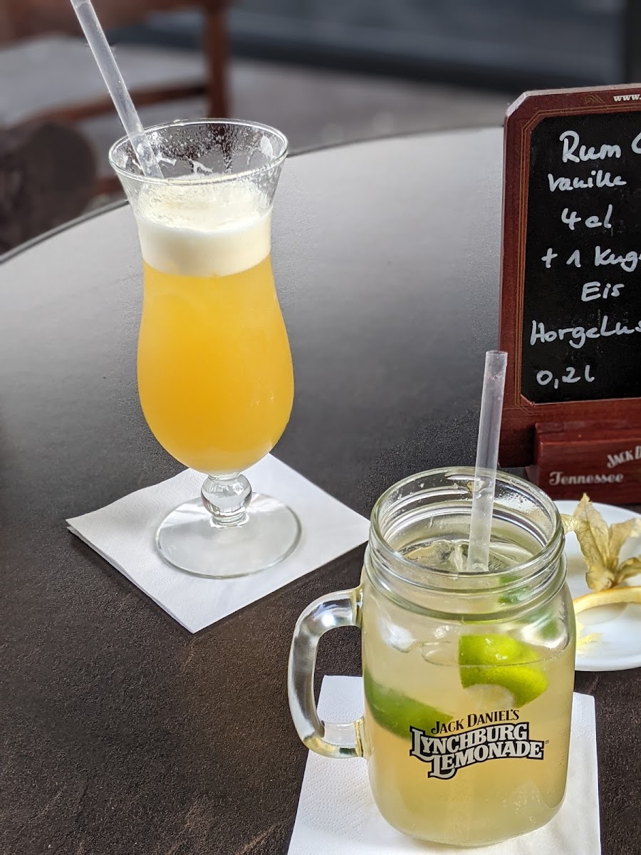 Mo's Daniel's Bar & Restaurant - Halle (Saale) Photo 8
