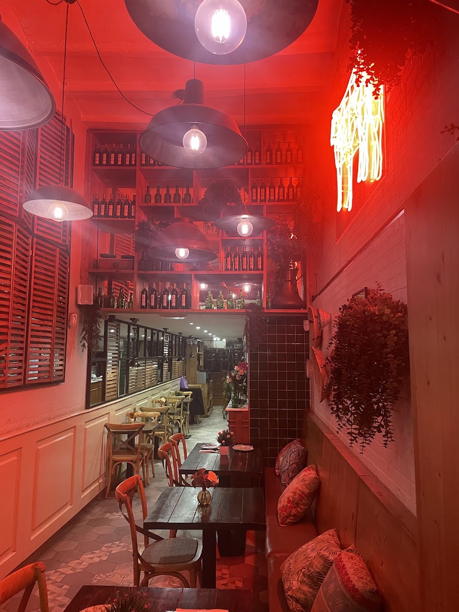 El Rincón Steak house Photo 3