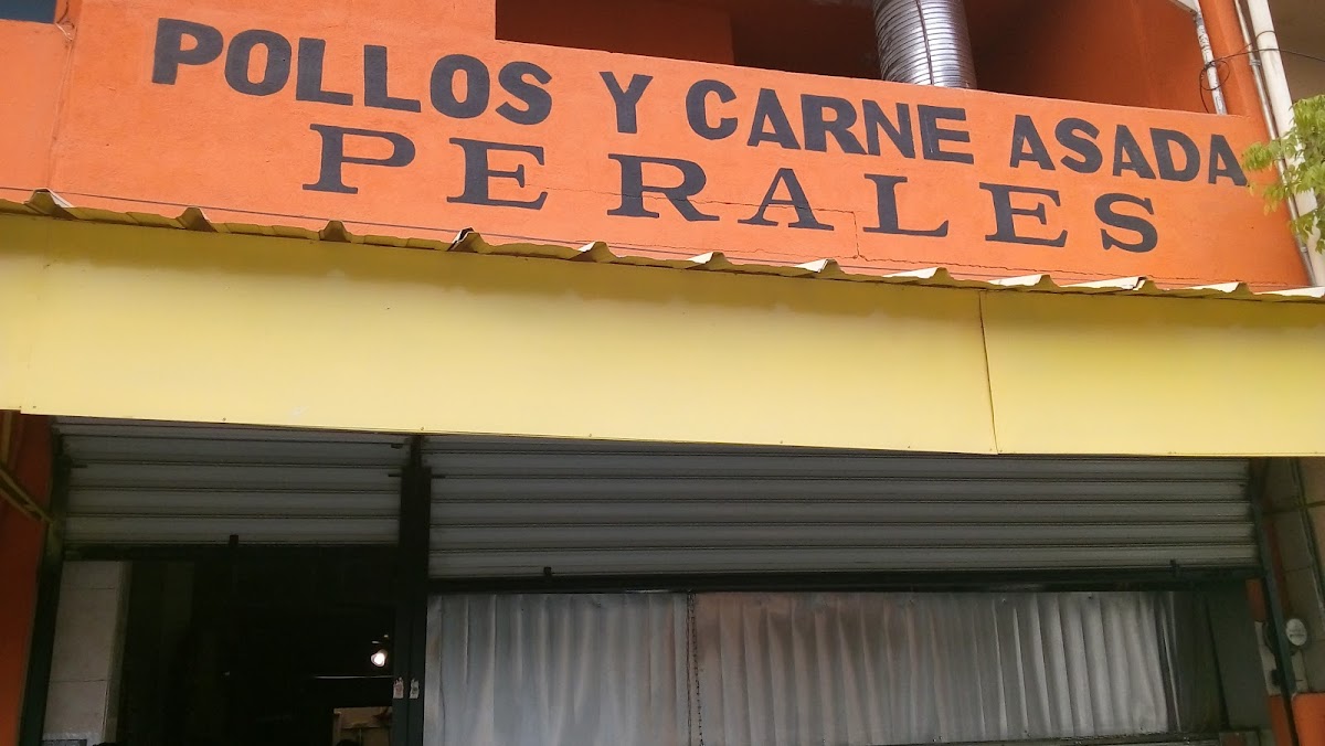 POLLOS Y CARNE ASADA 'PERALES' Photo 3