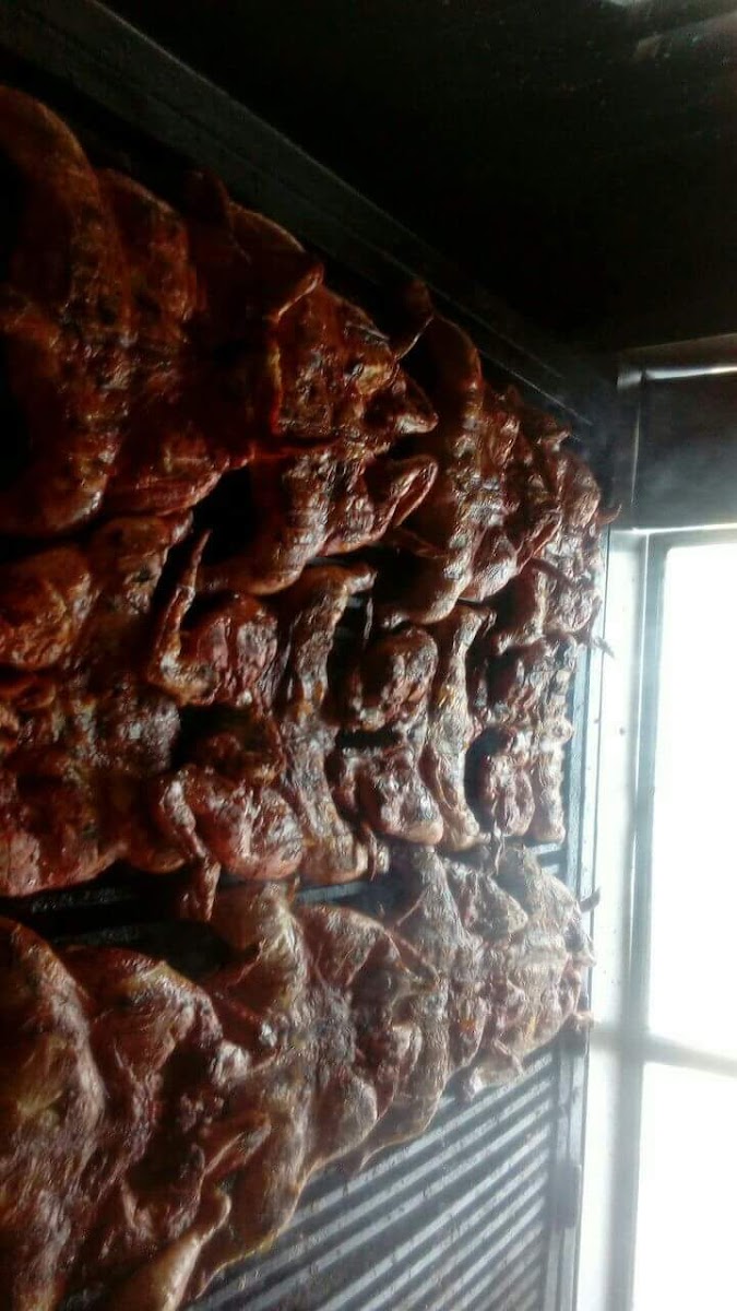 POLLOS Y CARNE ASADA 'PERALES' Photo 5