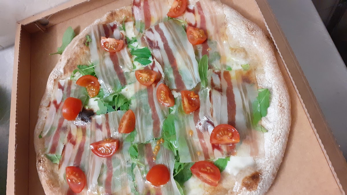 Pizzeria Crep-A-pelle Photo 3