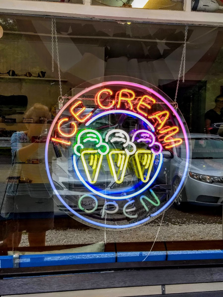 Jimmie's Ice Cream Photo 2