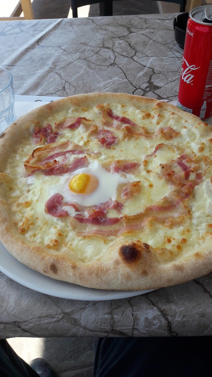 Pizzeria Charlie Chaplin San Prospero - MO Photo 5