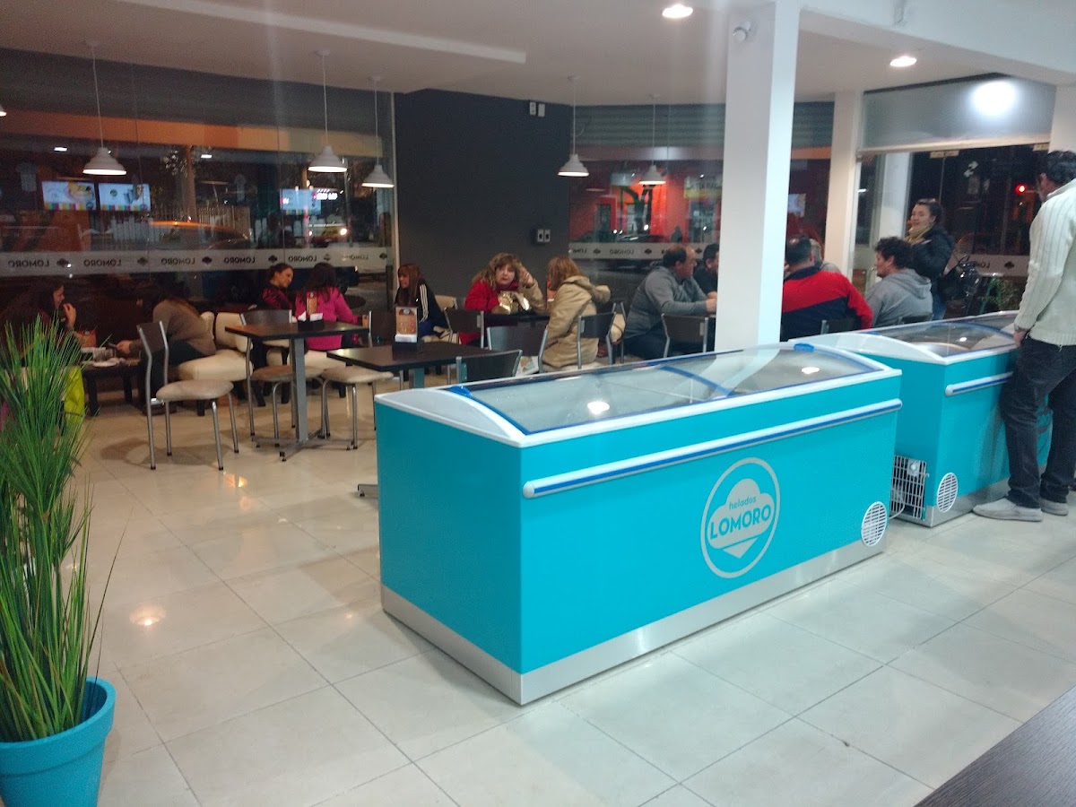 HELADOS LOMORO CAFETERÍA