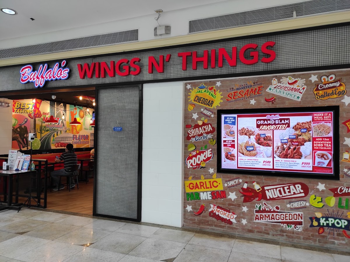 Buffalo's Wings ''N Things - Gateway Mall