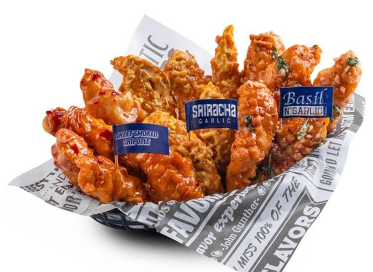Buffalo's Wings ''N Things - Gateway Mall Photo 3