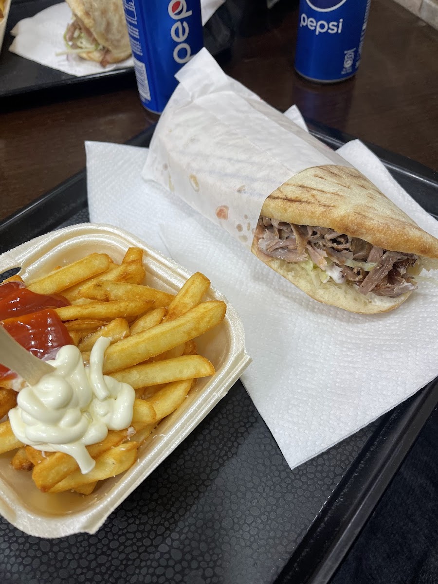 Kebab & Pizza Anatolia Photo 7