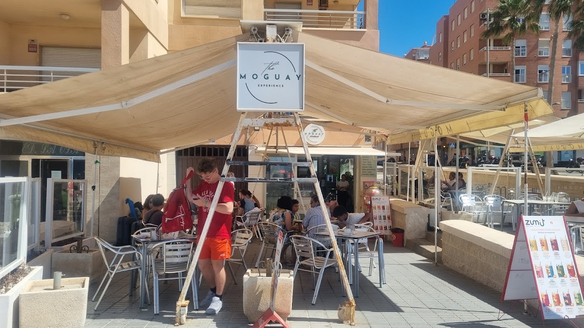 CAFETERÍA MOGUAY
