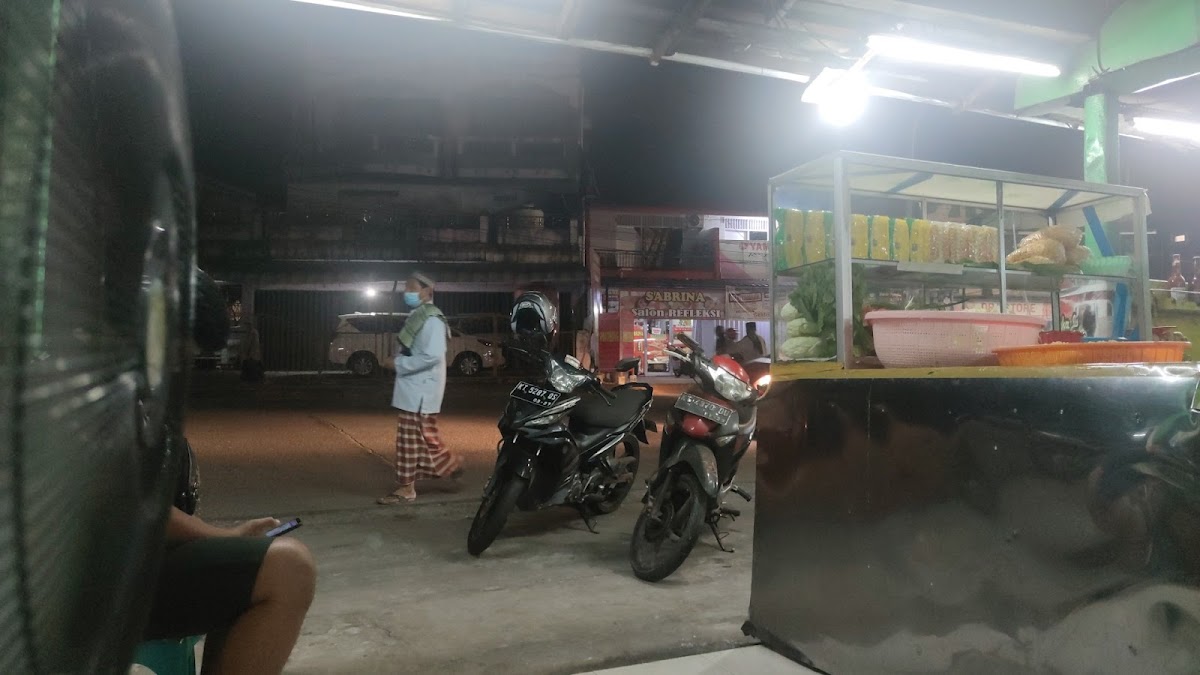 Warung Kediri 1 & KFC Photo 4