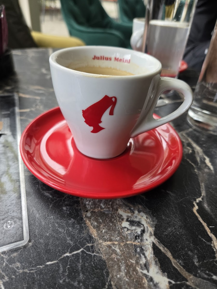 Vertigo caffe & wine bar Photo 9