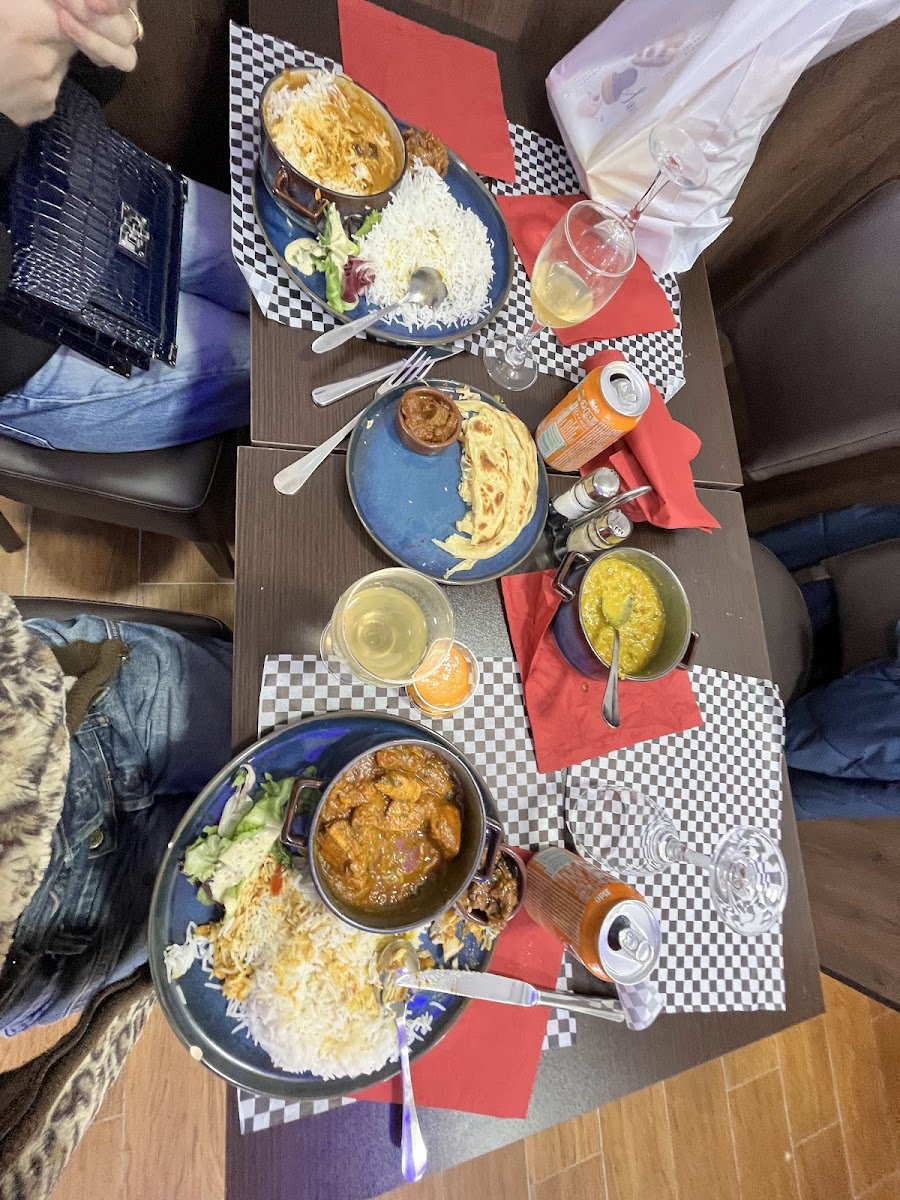 Sasmitha food city Photo 10