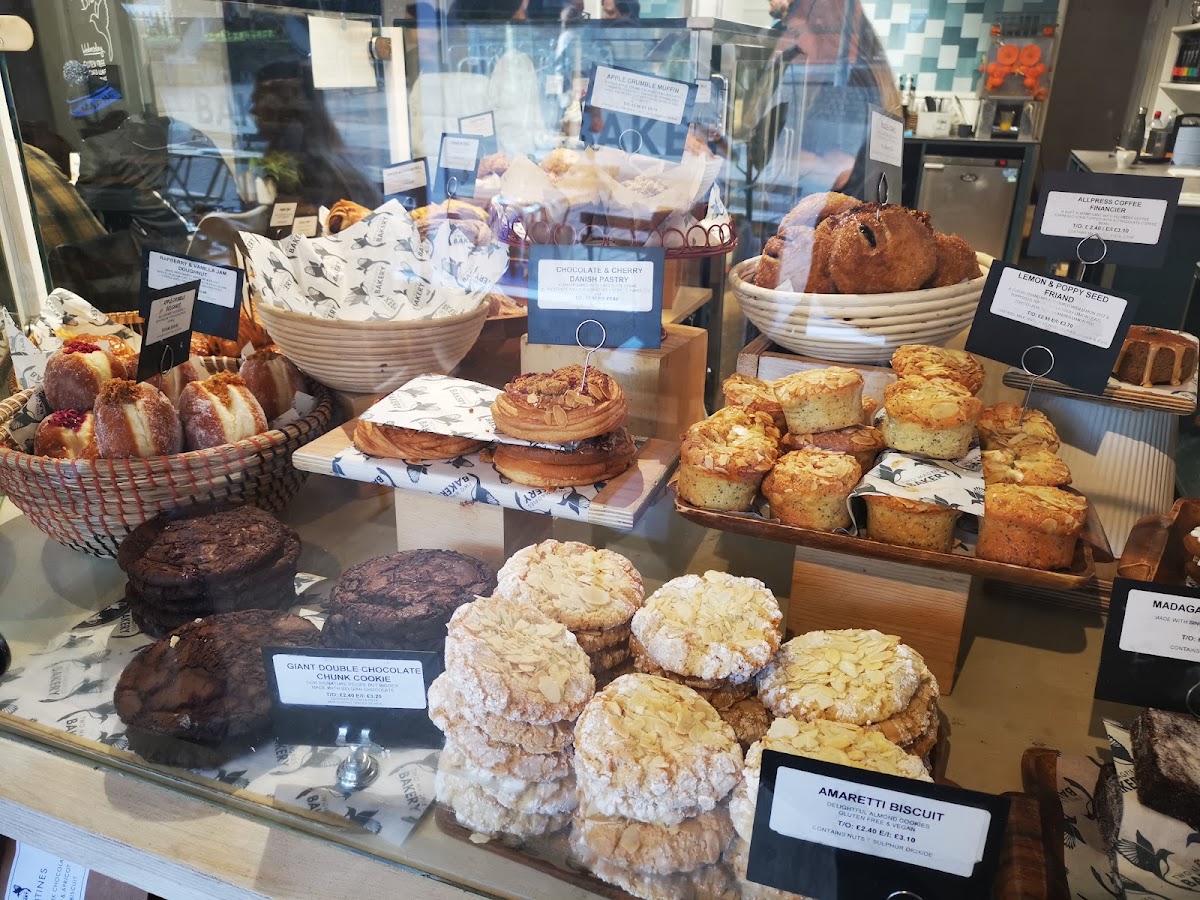 Two Magpies Bakery Photo 5