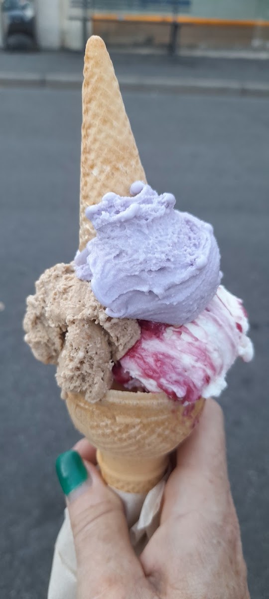 ICE CREAM Photo 6