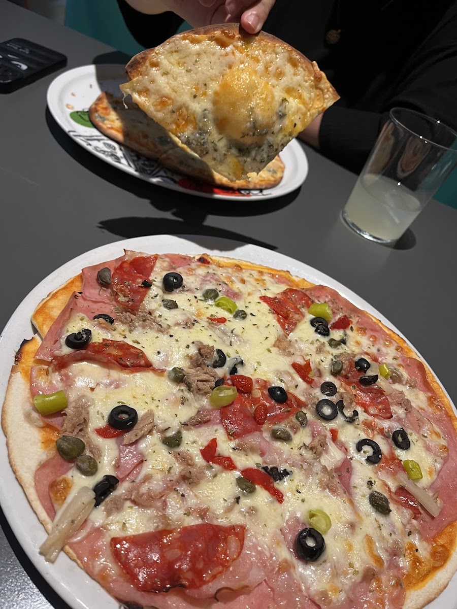 Pizzeria Tivoli Centro Photo 5