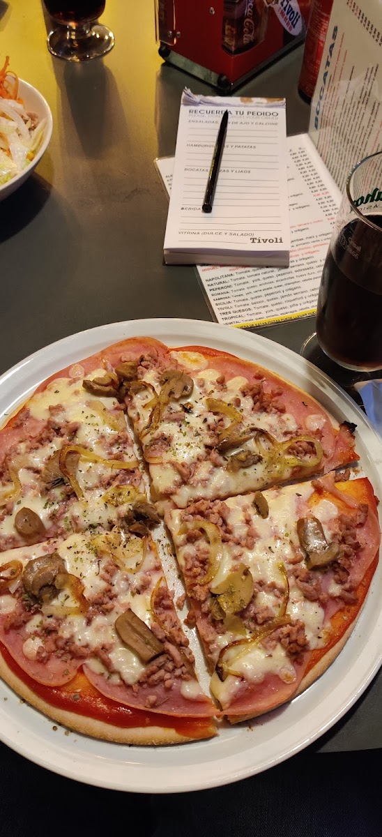 Pizzeria Tivoli Centro Photo 8