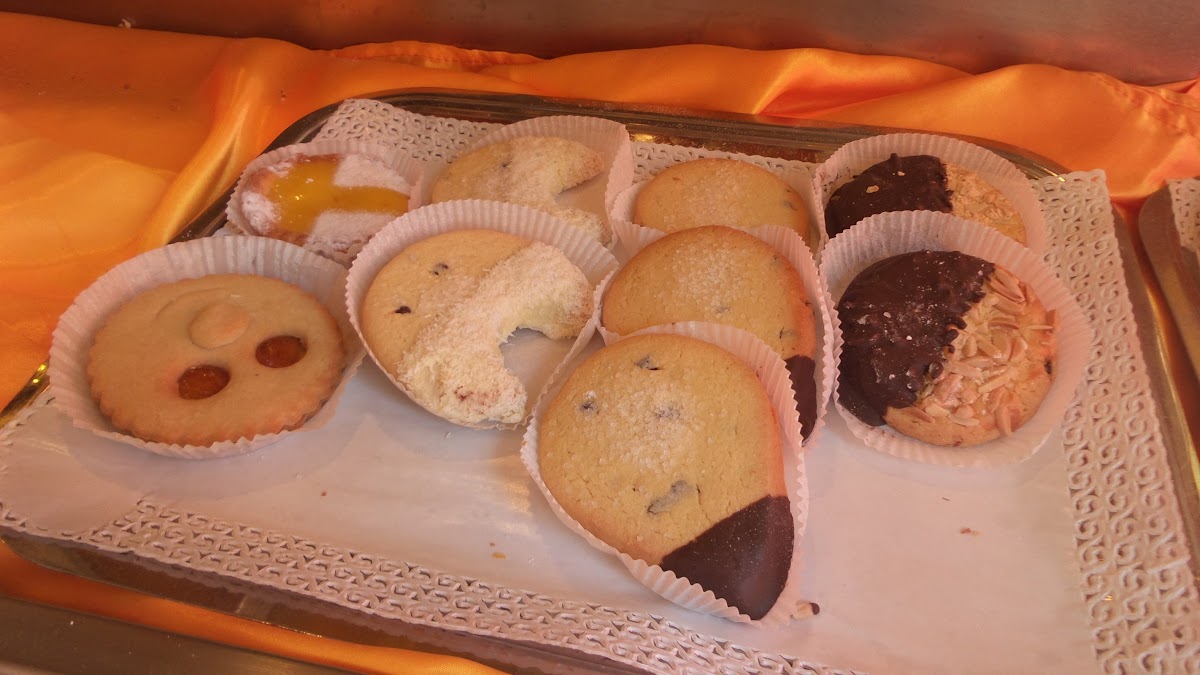 News Cafe Photo 8