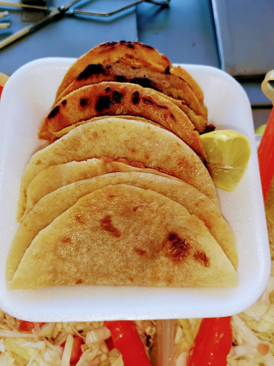 Tacos de luis Photo 10