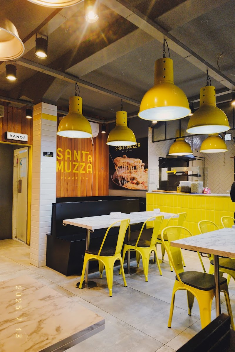 Santa Muzza Pizzería Photo 4