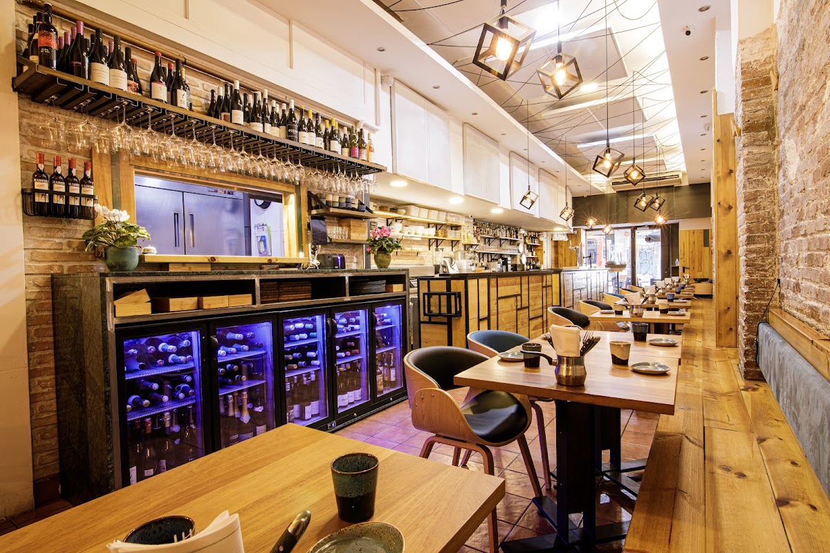 CruiX Restaurant