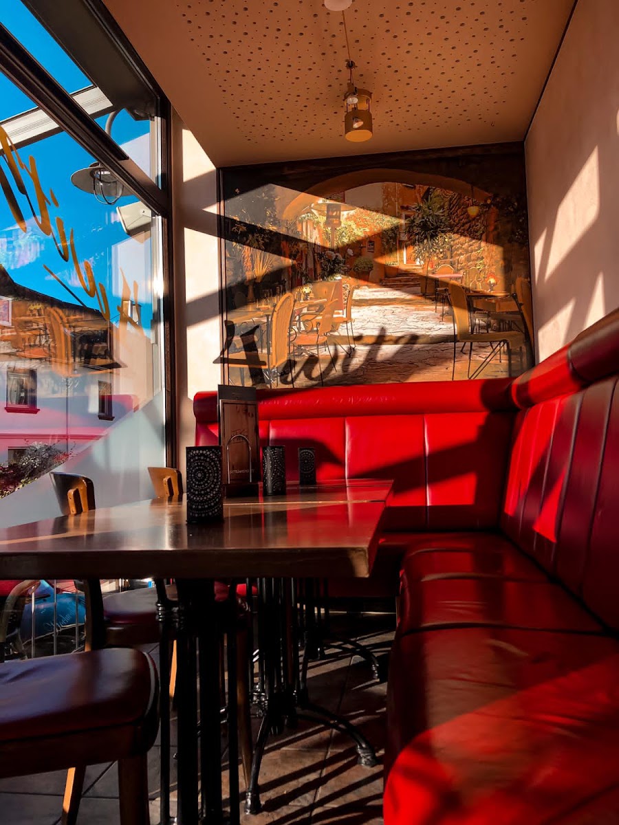 Bistro 4-Witz