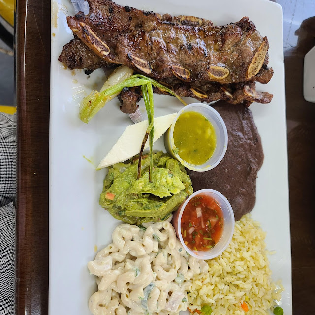 Los Churrascos Menu