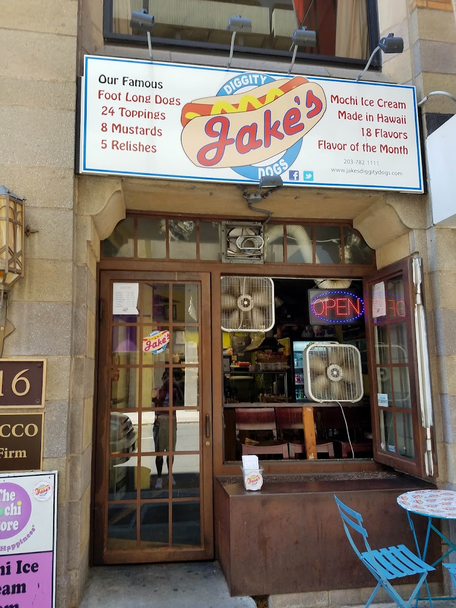Jake's Diggity Dogs