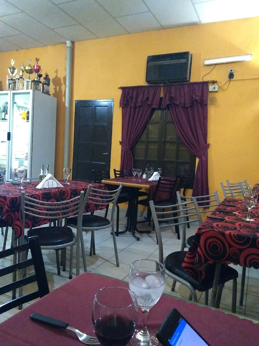 Lucero Cacho - el Corcel Parrilla