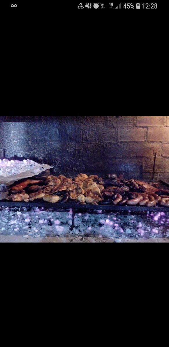 Lucero Cacho - el Corcel Parrilla Photo 5