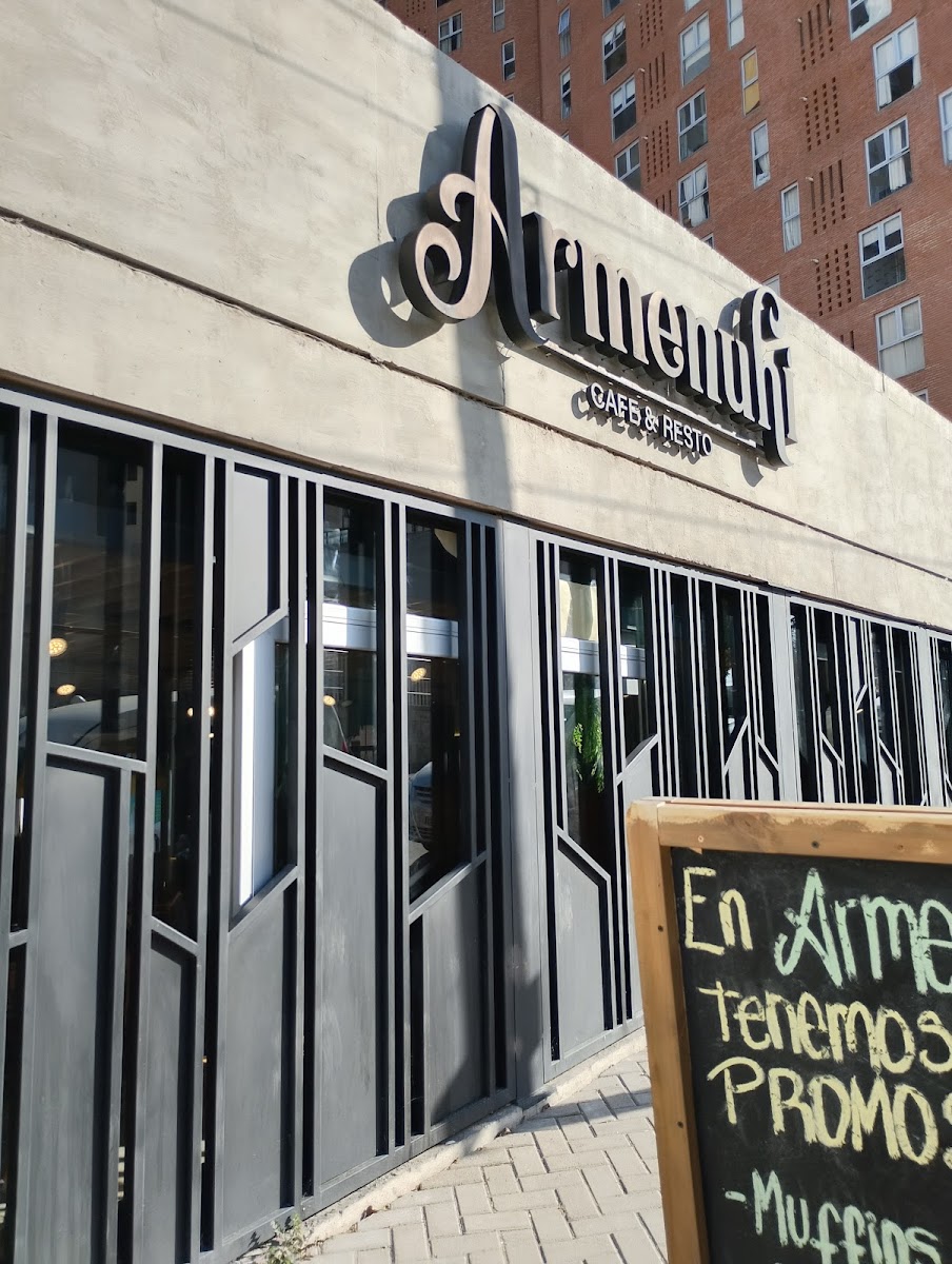 Armenuhí Café & Resto