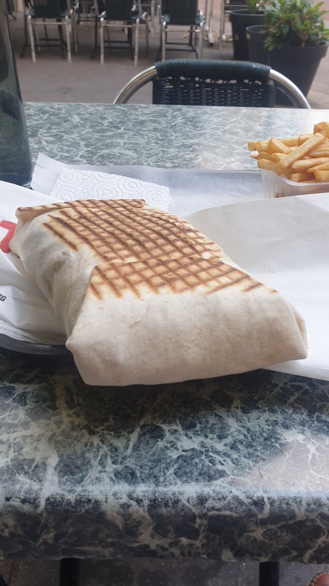 Restaurant RONEY KEBAB Photo 7