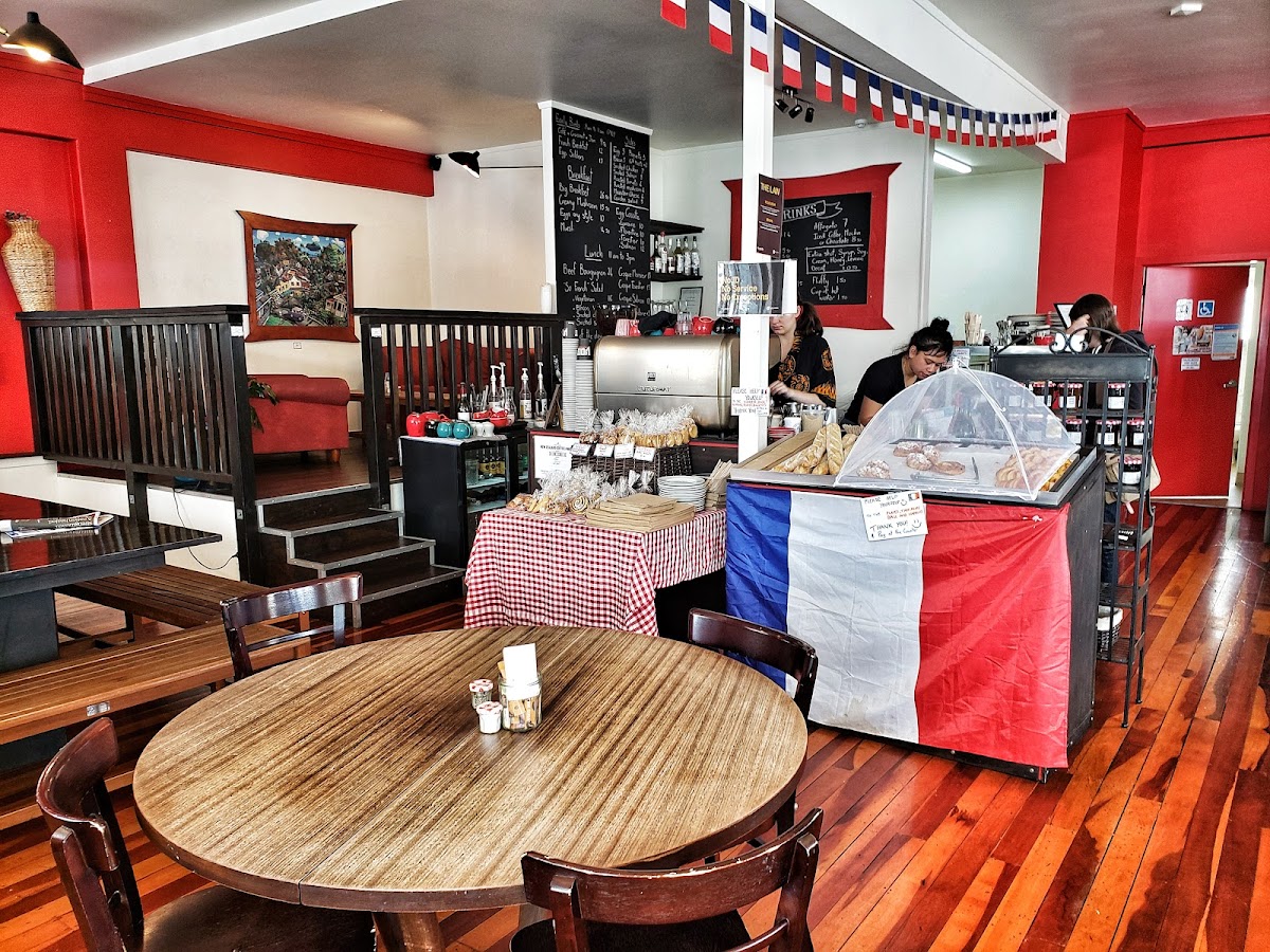 So French Cafe Deli