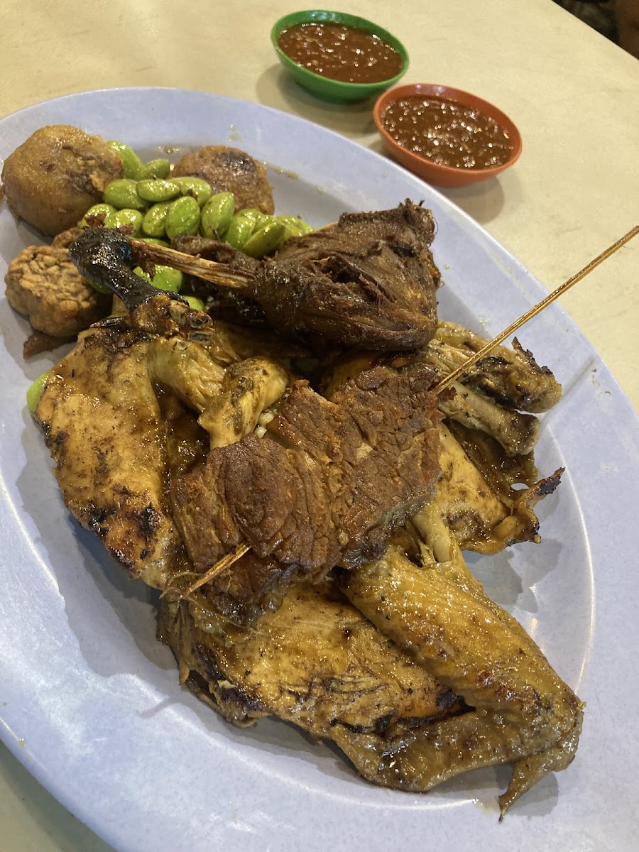 Kiko Sari - Pantai Indah Kapuk