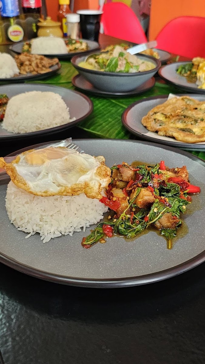 Khun Chang Bang Kruai Photo 8