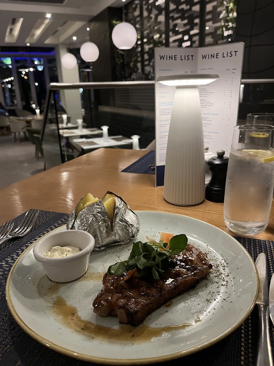 Wanderers Golf Club Restaurant Photo 5